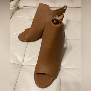 DV Dolce Vita wedge heeled sandals